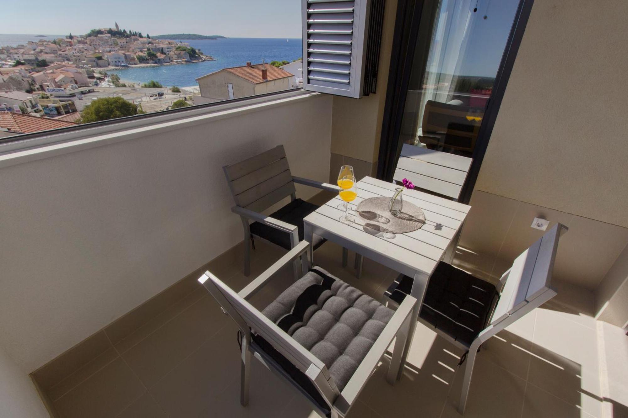 Apartments Zorka Primošten Extérieur photo